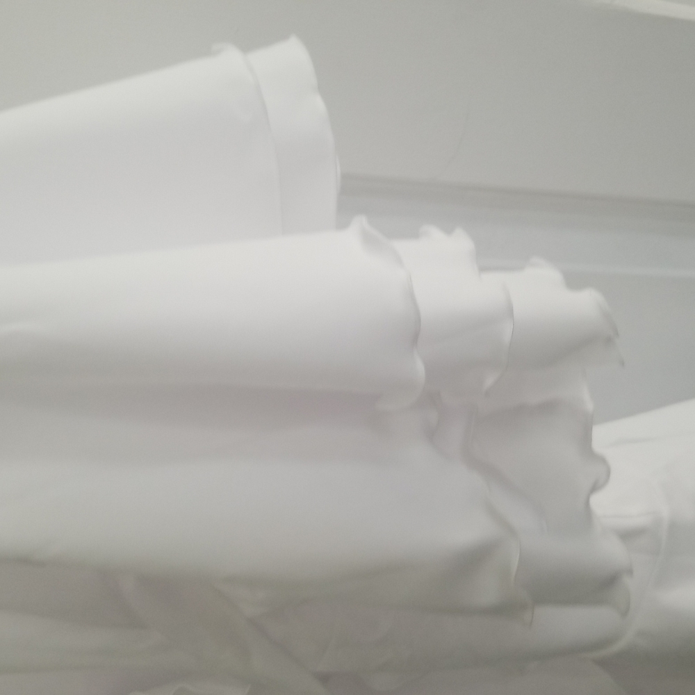 Boudior OSFM Ruffle Bell Sleeve Bridal Robe - Picture 5 of 7